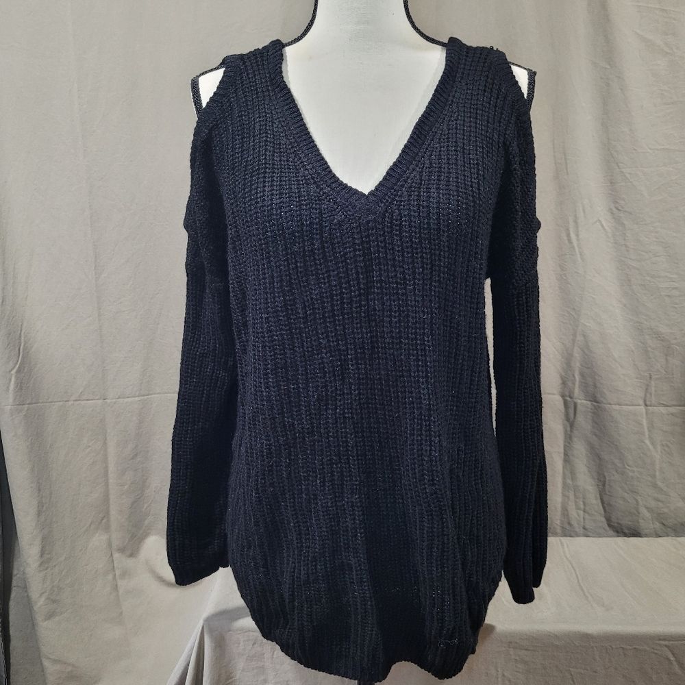 Ambiance apparel size small black knitted cold shoulder sweater